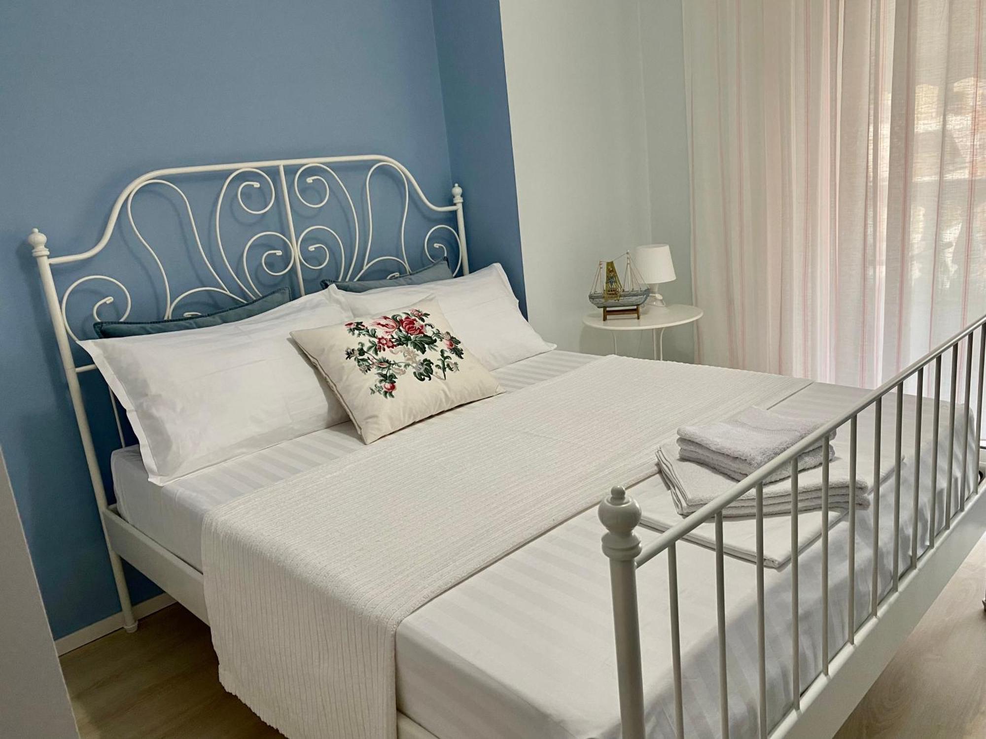 Amarilis Luxury Apartments Σαράντα Εξωτερικό φωτογραφία